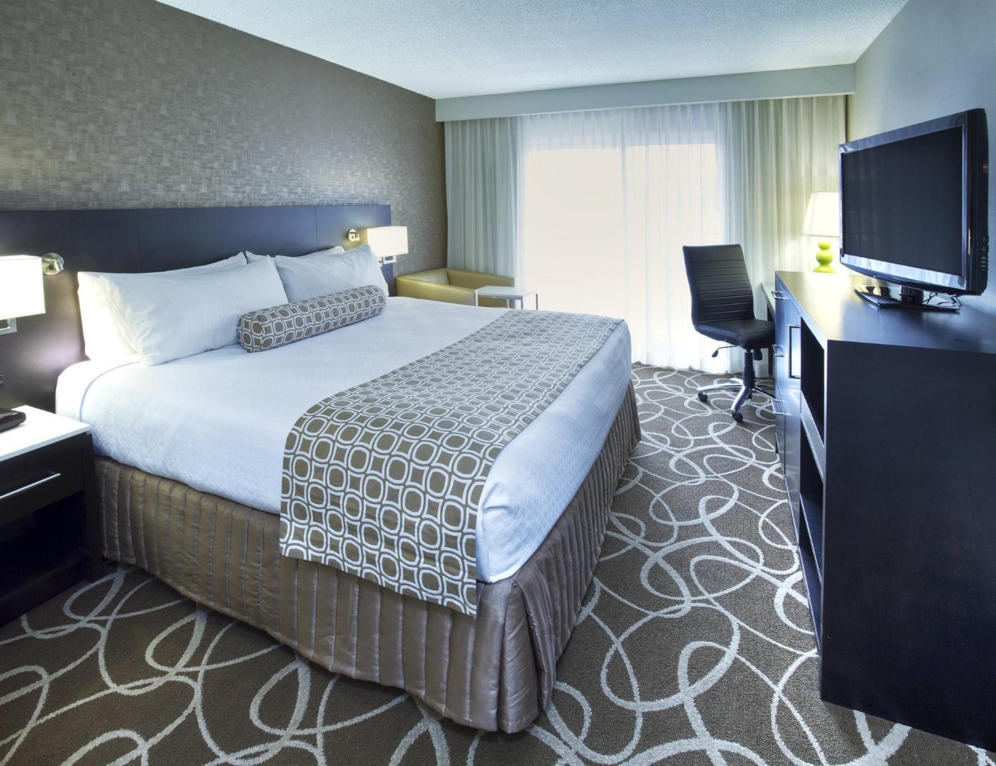 คราวน์ พลาซา คิตเชนเนอร์-วอเตอร์ลู Hotel คิทเชอเนอร์ ภายนอก รูปภาพ
